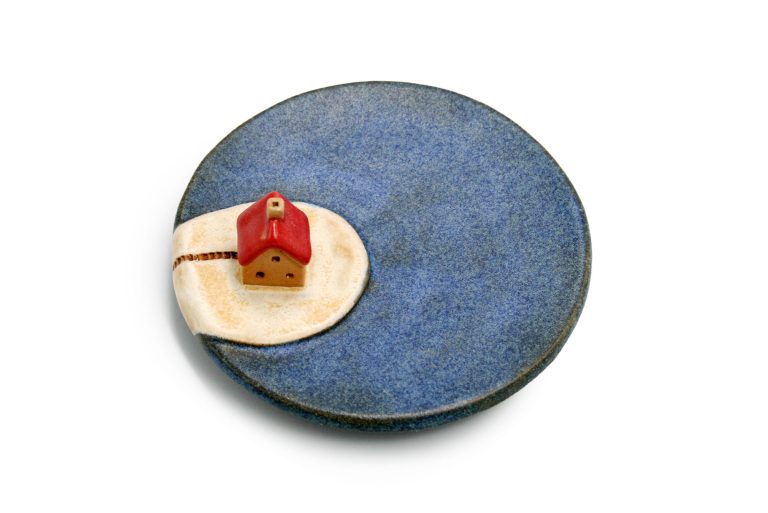 Ceramiczny spodek z Estonii 2