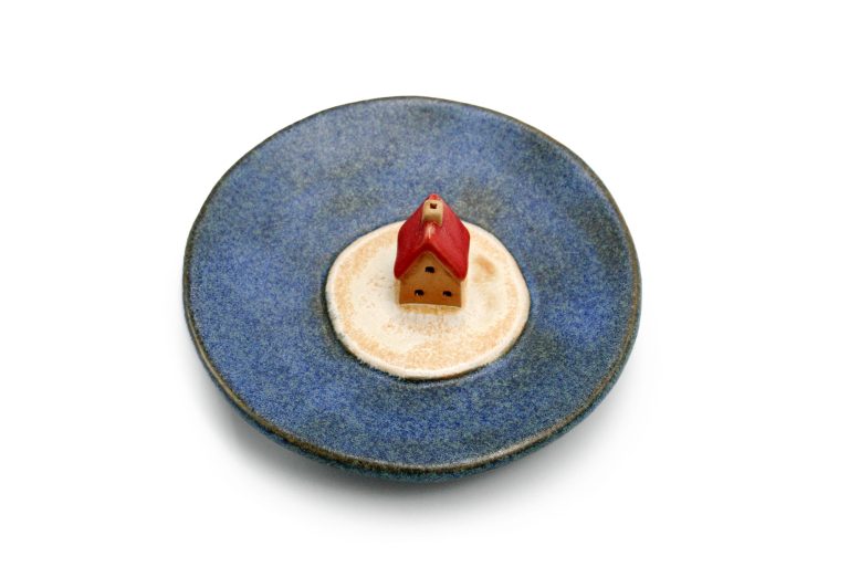 Ceramiczny spodek z Estonii 3