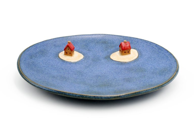 Ceramic plate from Estonia 2