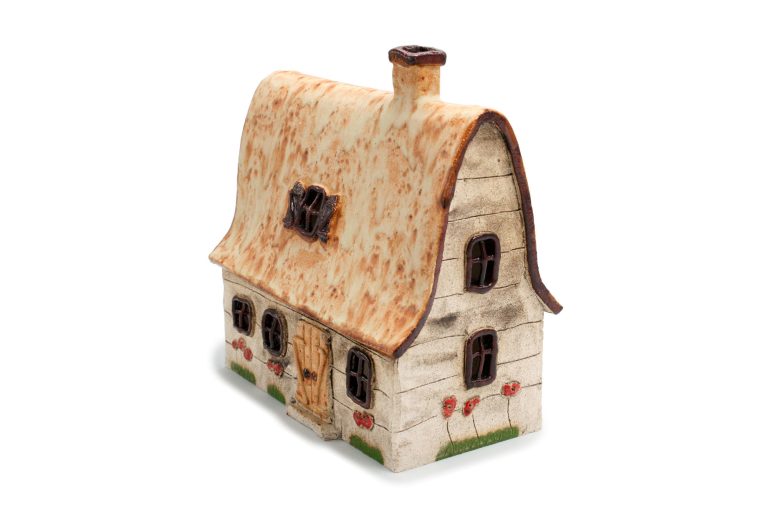 Oblong ceramic house for candle – Beige roof 2