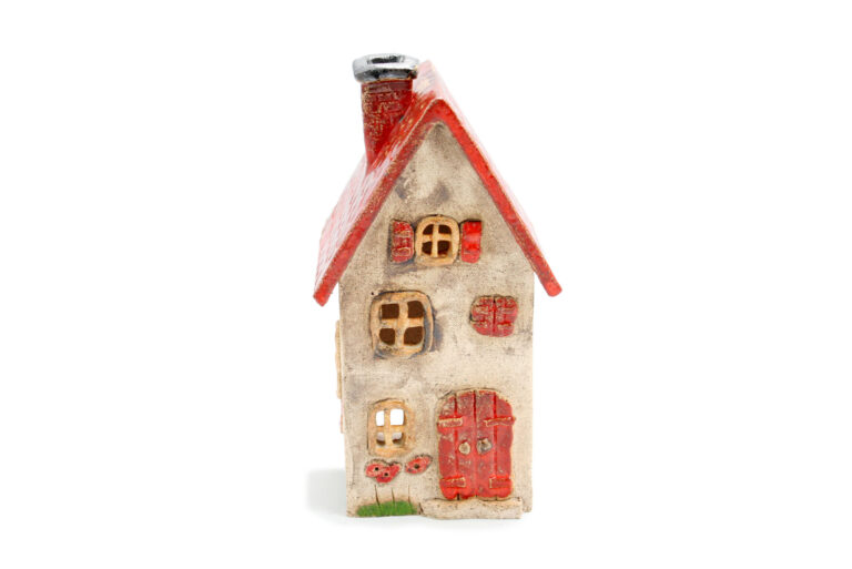 Domek ceramiczny na swieczke – Czerwony dach 3