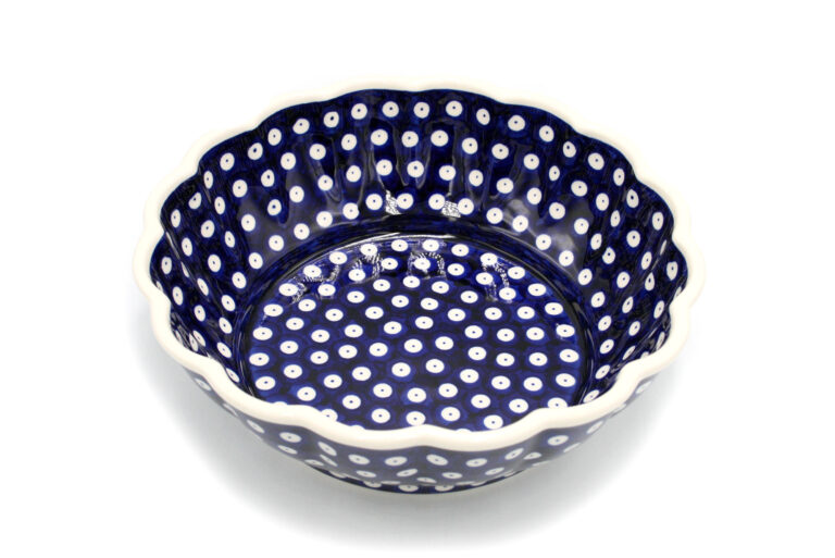 Boleslawiec-Duza-miska-falowana-Kropki-Ceramika-Boleslawiec-2.jpg