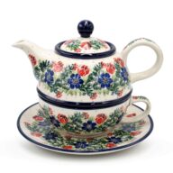 C01-Complet-okragly-teapot-with-filizanka-Roze-i-Blue-Flowers-Ceramics-Boleslawiec.jpg