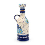 Galia-Butelka-na-oliwe-ocet-lub-wino-Niebieskie-Kwiaty-Ceramika-Boleslawiec-2.jpg