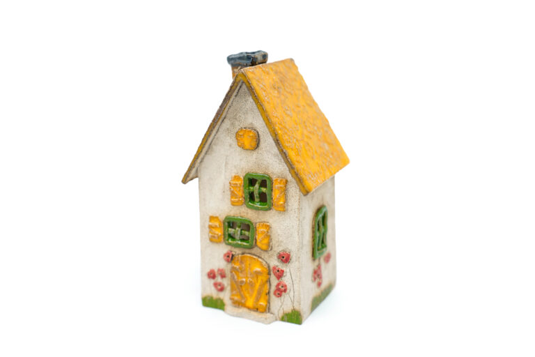 Domek ceramiczny na świeczkę – Pomarańczowy dach