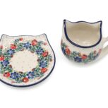 Kocia filiżanka ze spodkiem, wzór Róże i Niebieskie Kwiatuszki, Ceramika (2)